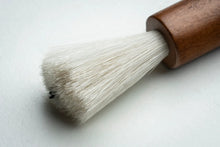 Cargar imagen en el visor de la galería, Pro-Ject Audio Broom It (Cepillo De Limpieza Hi-Fi)