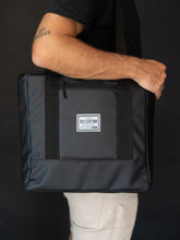 Cargar imagen en el visor de la galería, Selektor Classic Bag Vegan Leather x 30 LP 12"