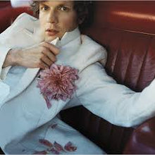 Cargar imagen en el visor de la galería, Beck - Everybody’s Gotta Learn Sometime (Red Vinyl)

