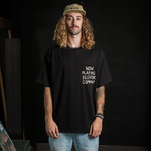 Cargar imagen en el visor de la galería, T-Shirt Now Playing Black

