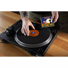 Cargar imagen en el visor de la galería, Vince Guaraldi - Great Pumpkin Waltz/Graveyard Theme
