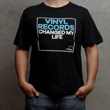 Cargar imagen en el visor de la galería, T-Shirt Vinyl Records Changed My Life
